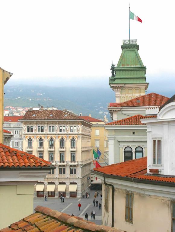 Piazza Grande City Residence Trieste Bilik gambar